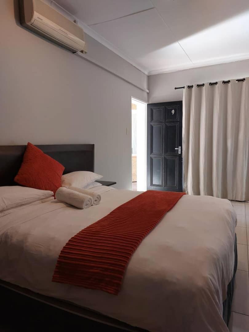 Ethithiya Boutique Guesthouse Windhoek Exterior foto